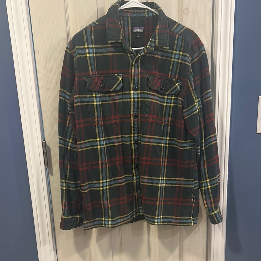 Patagonia Organic Cotton Plaid Thick Flannel Pocket Mens Red Green Medium M